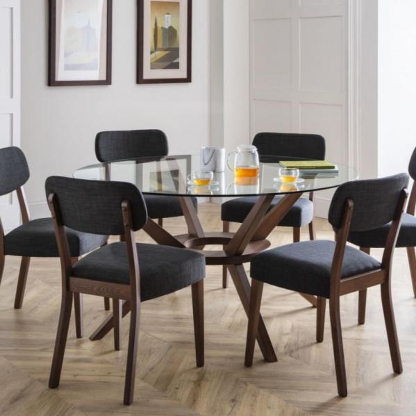Chelsea Dining Table with Farringdon chairs