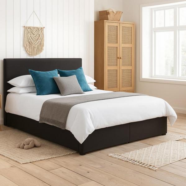 Croxley Black Bedroom